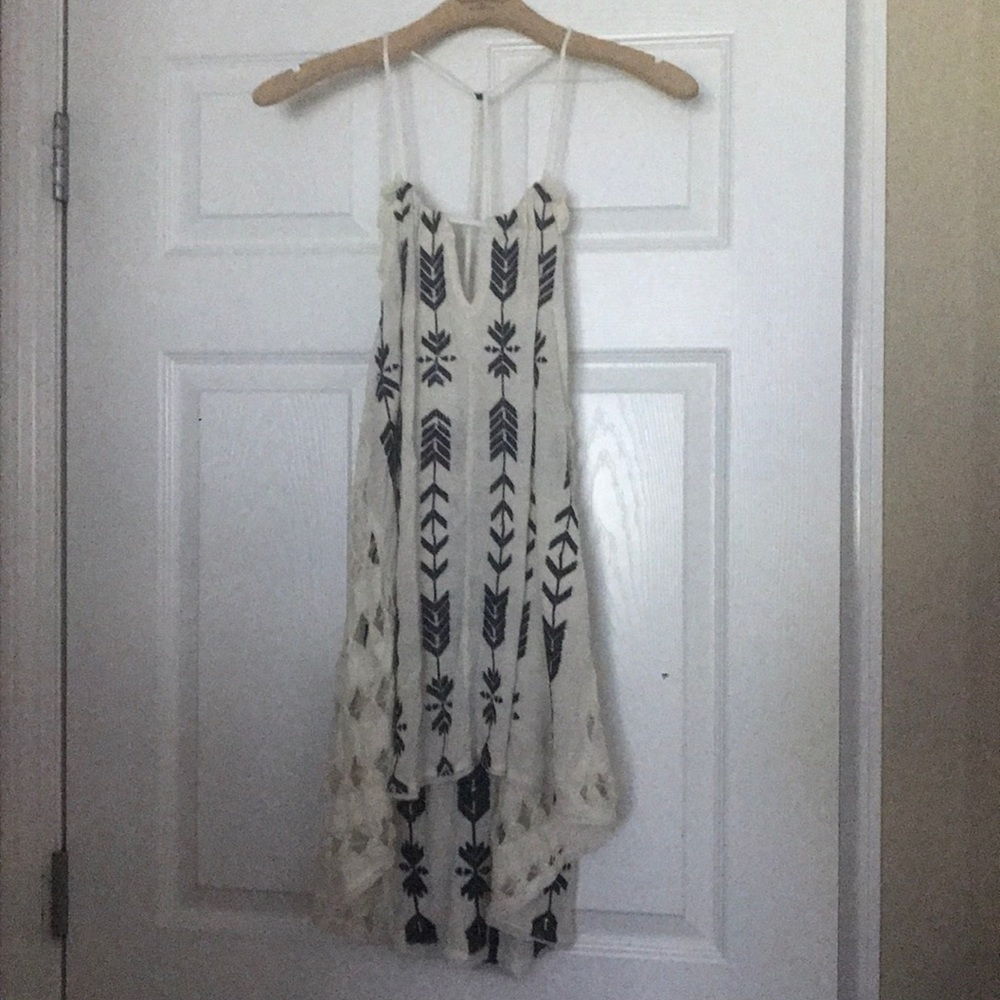 Elena Gilbert Peace & Arrow tunic
